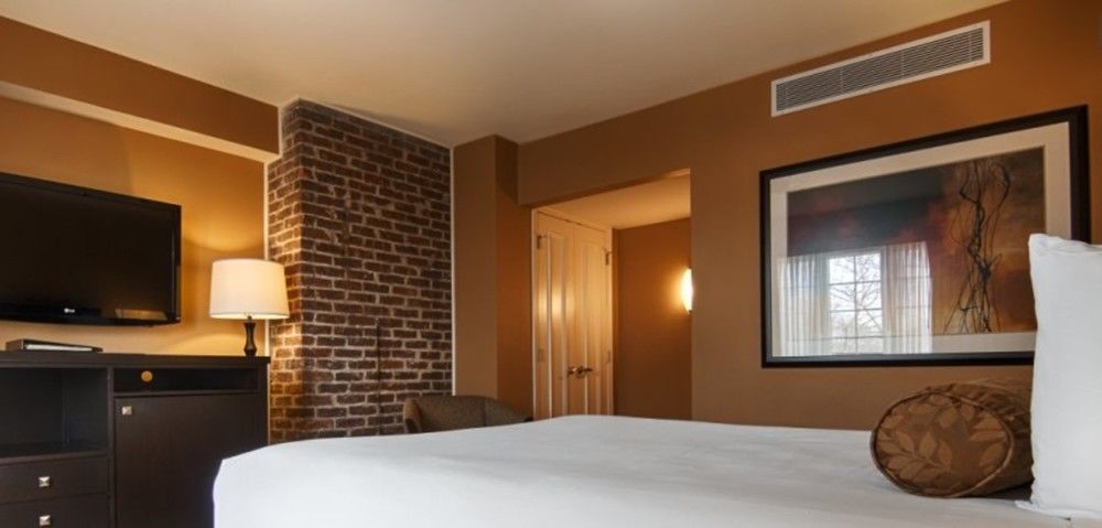 American Hotel Freehold Exterior foto
